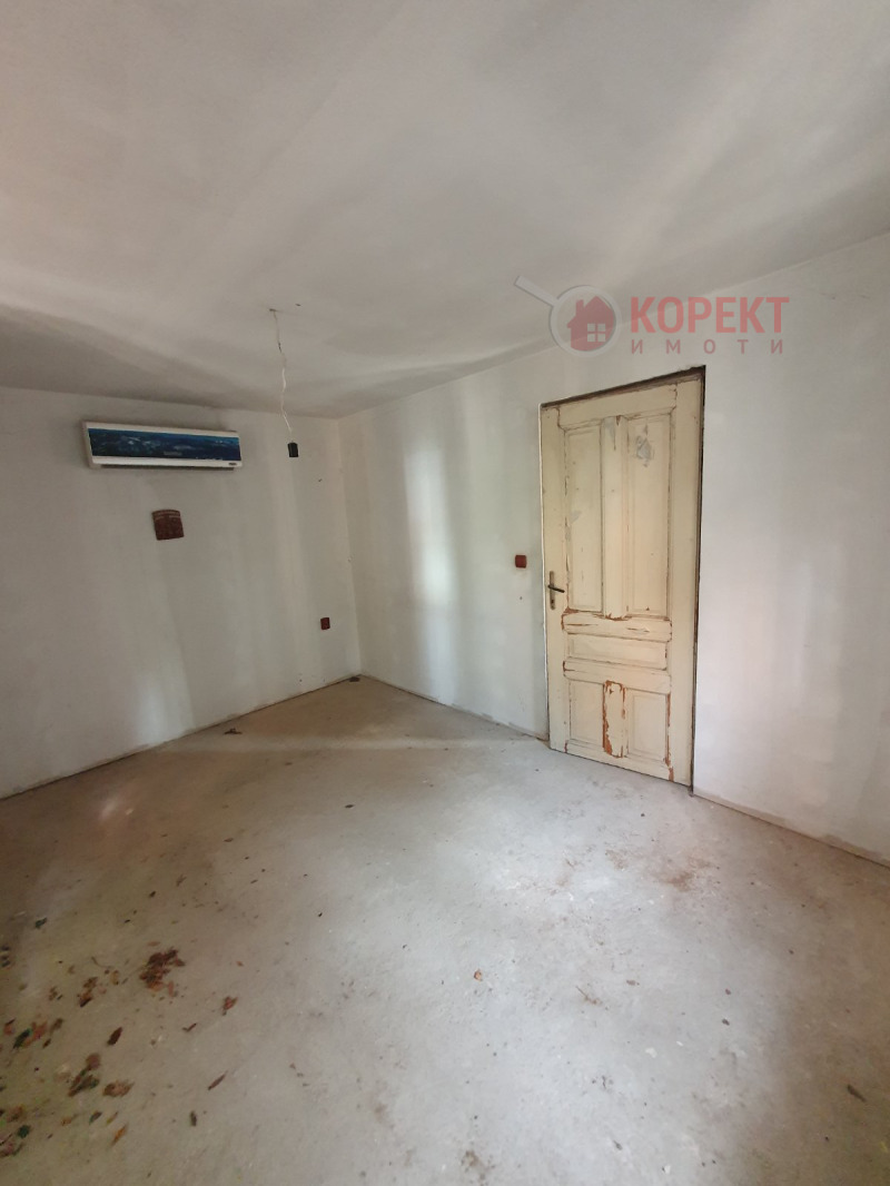 Te koop  Huis Stara Zagora , Tsentar , 176 m² | 24411598 - afbeelding [9]