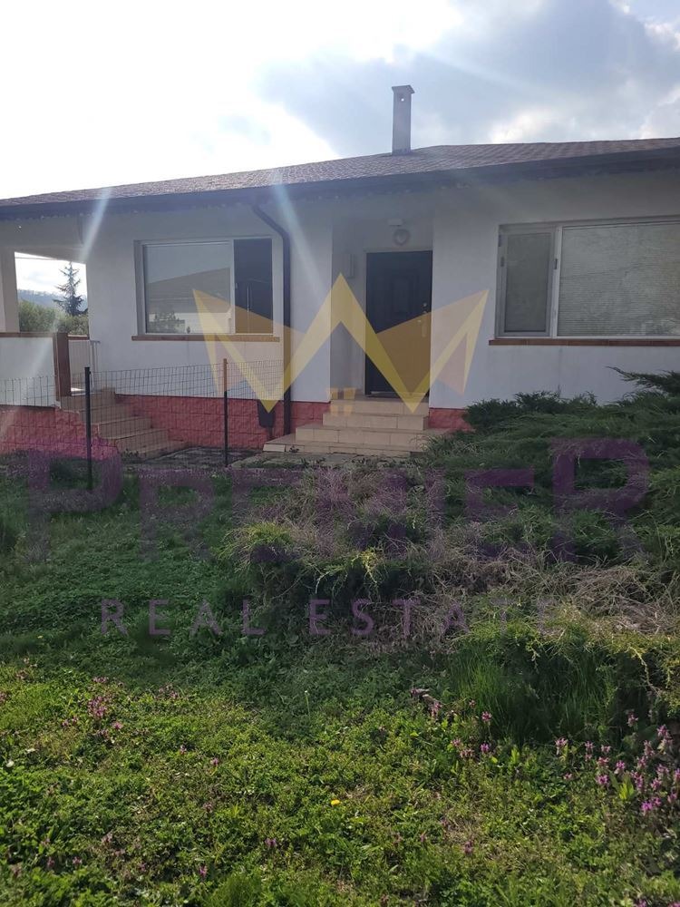 Na sprzedaż  Dom region Warny , Junec , 139 mkw | 90784459 - obraz [3]