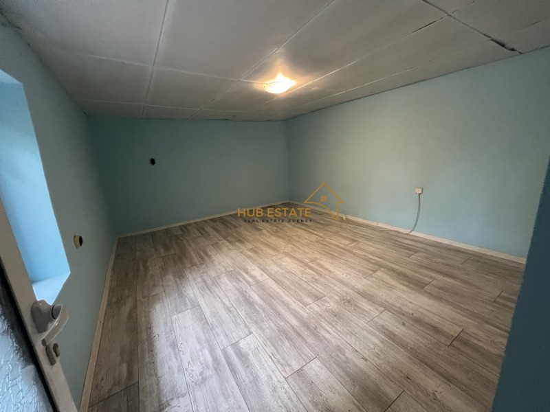 Продава  Къща град Добрич , Христо Ботев , 114 кв.м | 82992491