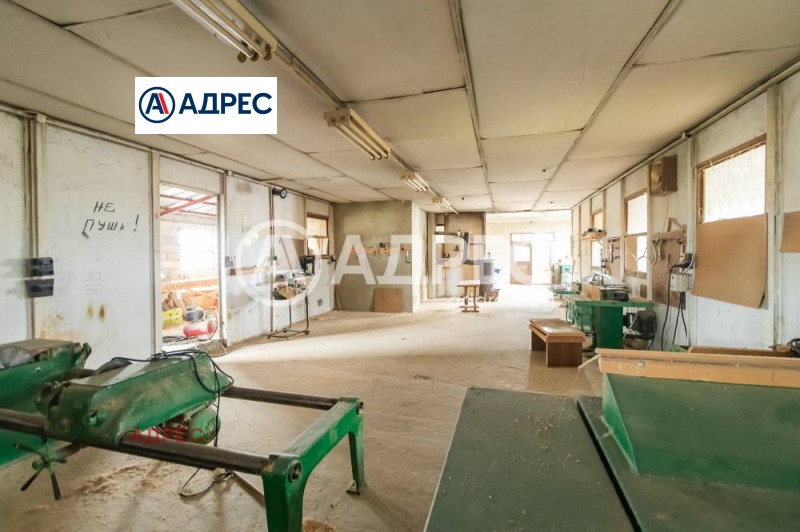 Продава  Склад град Варна , с. Звездица , 520 кв.м | 45881533