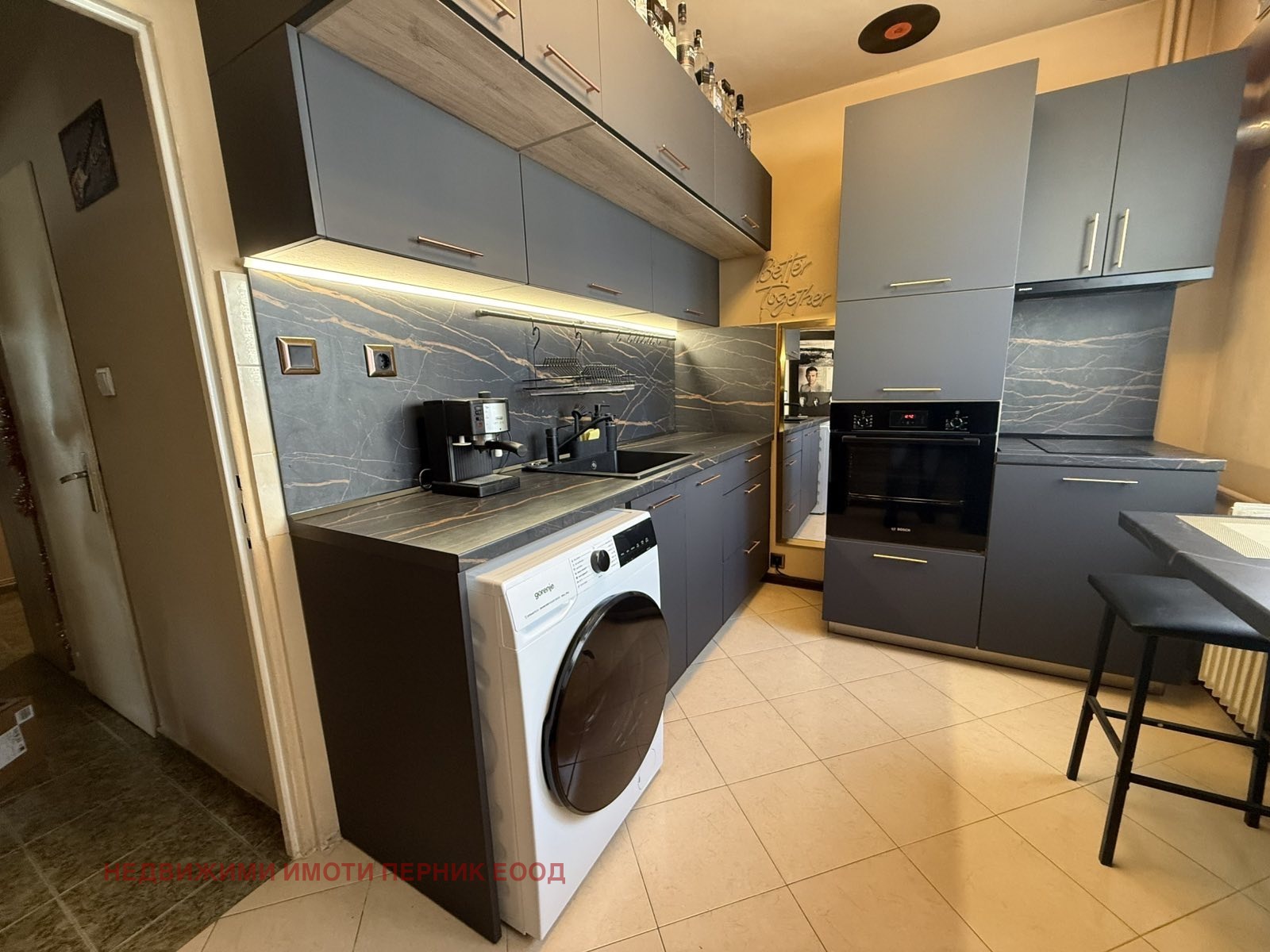 Продава 2-СТАЕН, гр. Перник, Тева, снимка 3 - Апартаменти - 56361165