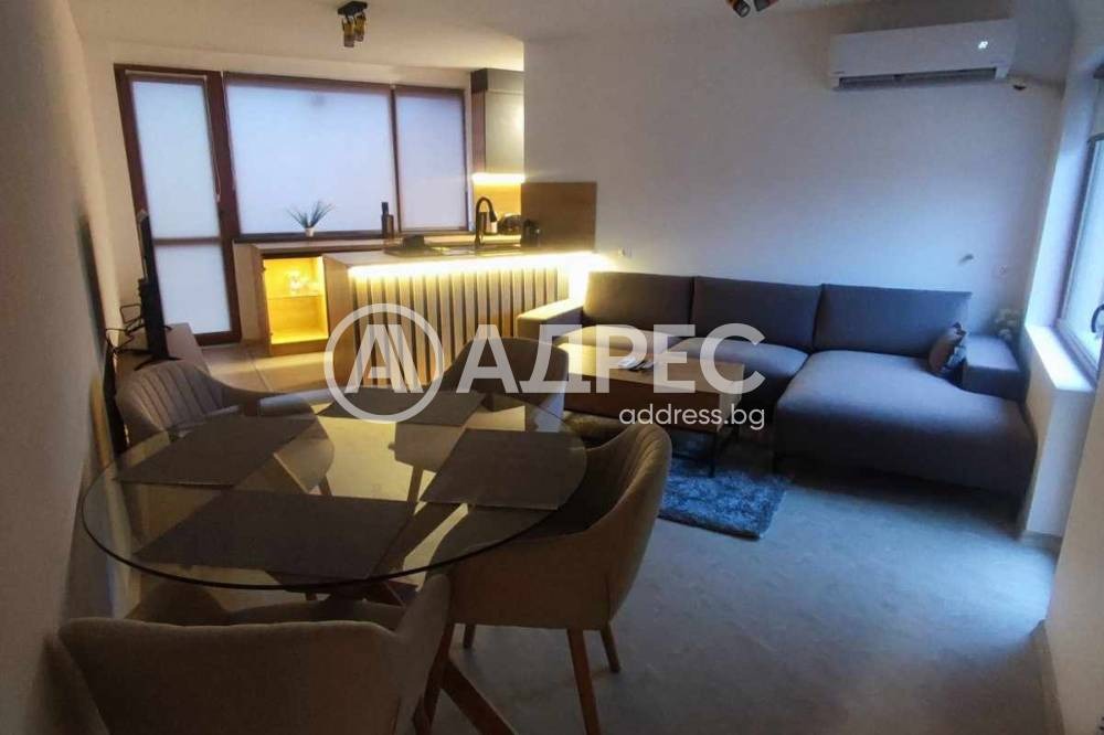 Продава 3-СТАЕН, гр. Ямбол, Център, снимка 2 - Апартаменти - 47029433