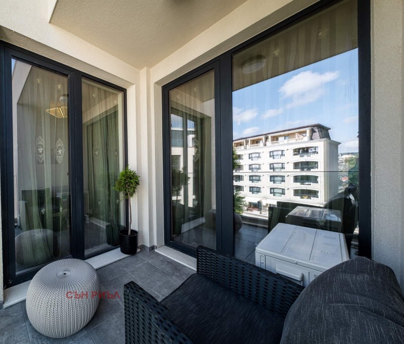 Продава 1-СТАЕН, гр. Варна, к.к. Св.Св. Константин и Елена, снимка 5 - Апартаменти - 53200833