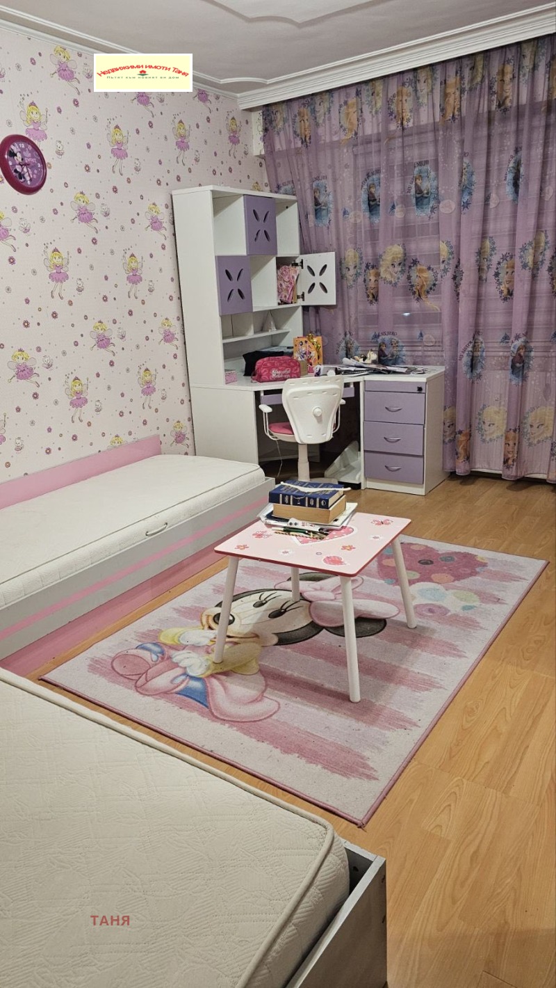 Продава  3-стаен град Перник , Изток , 100 кв.м | 97332243 - изображение [11]