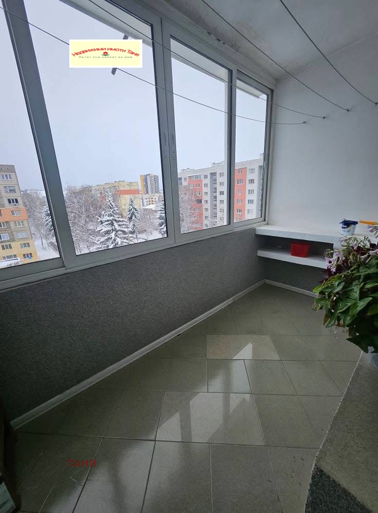 Продава  3-стаен град Перник , Изток , 100 кв.м | 97332243 - изображение [15]