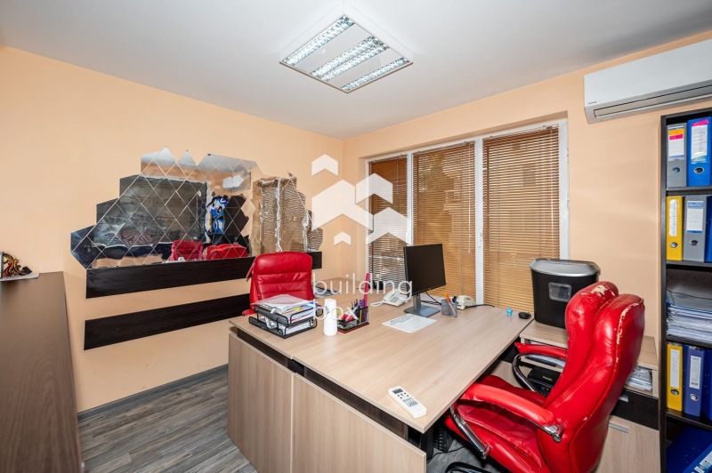 Te koop  Kantoor Plovdiv , Tsentar , 130 m² | 88860730 - afbeelding [6]