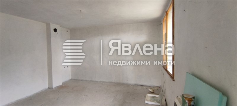 Na prodej  Dům oblast Pernik , Slakovci , 77 m2 | 18515107 - obraz [3]