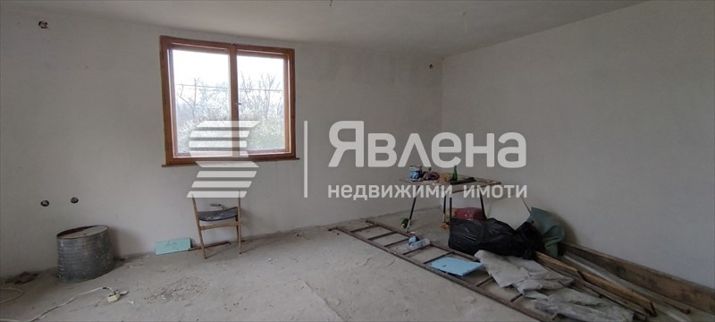 Na prodej  Dům oblast Pernik , Slakovci , 77 m2 | 18515107 - obraz [4]