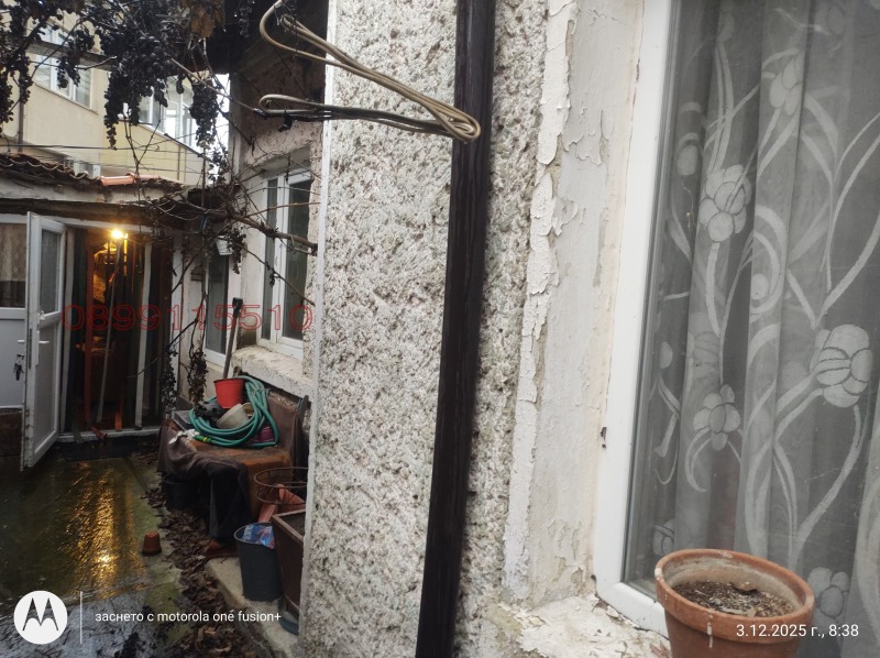 Продава КЪЩА, гр. Добрич, Градска болница, снимка 4 - Къщи - 52780447