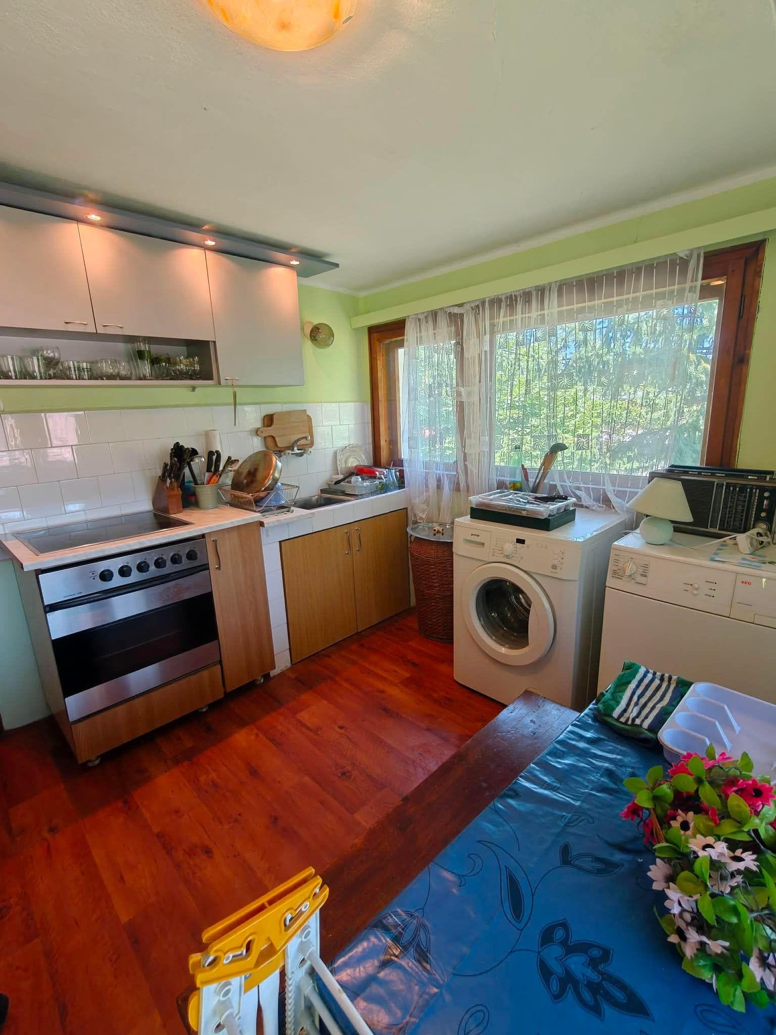 Продава ЕТАЖ ОТ КЪЩА, гр. София, Бояна, снимка 2 - Етаж от къща - 55528852