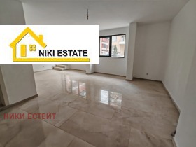 Продава офис град Варна Левски 1 - [1] 