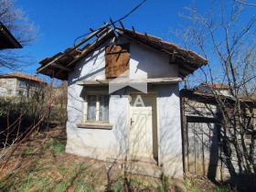 Maison Yardjilovtsi, région Pernik 3