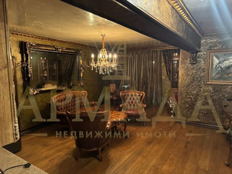 Продава  2-стаен град Пловдив , Кършияка , 93 кв.м | 68703203