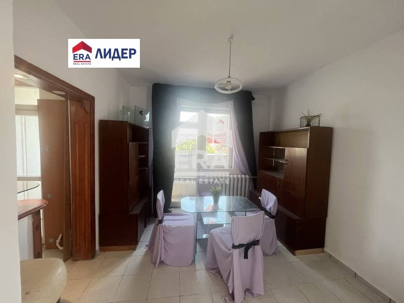 Till salu  3+ sovrum Razgrad , Beli Lom , 170 kvm | 45700401 - bild [14]