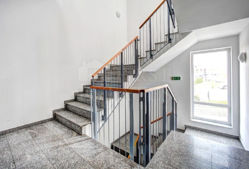 Eladó  Hivatal Sofia , Malinova dolina , 180 négyzetméter | 90844238 - kép [8]