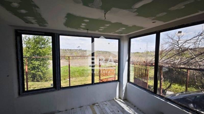 Продава КЪЩА, гр. Търговище, Вилна зона, снимка 9 - Къщи - 52374350