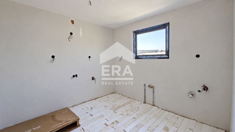 Продава КЪЩА, гр. Търговище, Вилна зона, снимка 9 - Къщи - 56328597