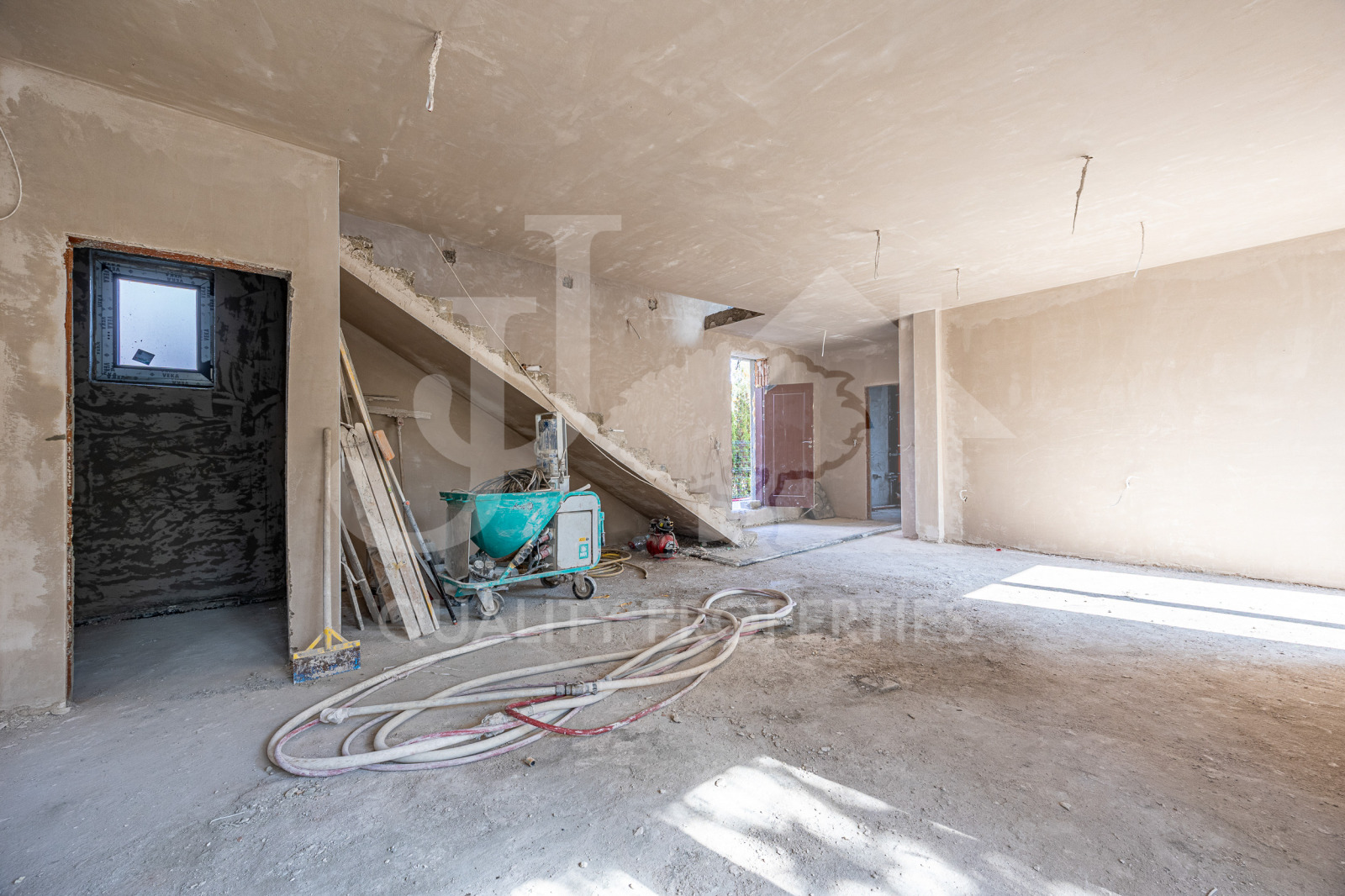 Продава КЪЩА, гр. София, с. Лозен, снимка 2 - Къщи - 52139605