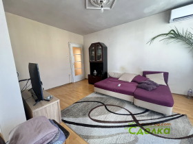 3 bedroom Tsentar, Gabrovo 1