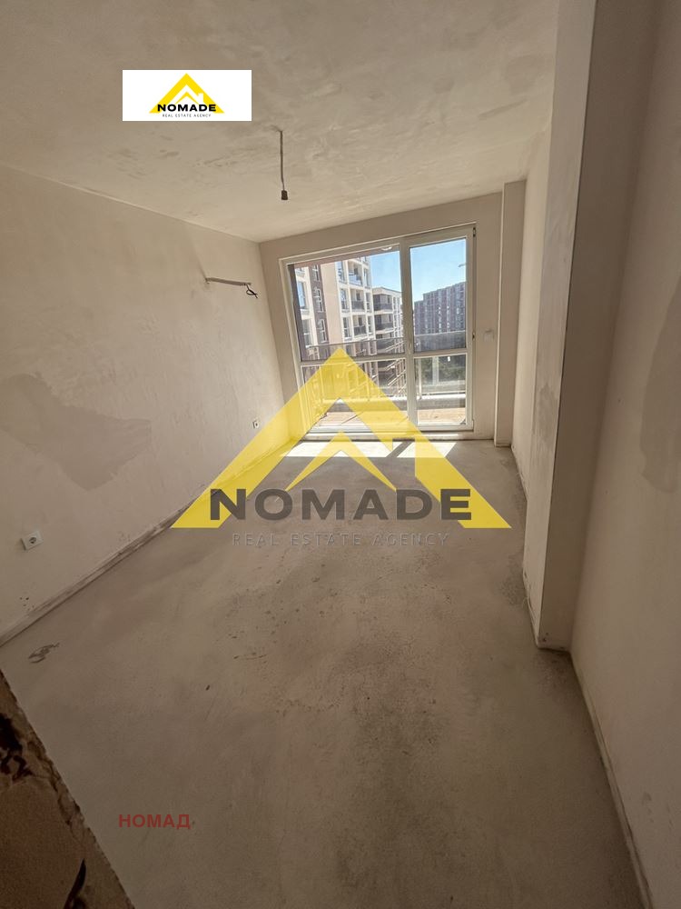 Продава  2-стаен град Пловдив , Южен , 74 кв.м | 42300069