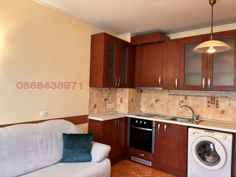 Продава 2-СТАЕН, гр. София, Гоце Делчев, снимка 2 - Апартаменти - 53519084