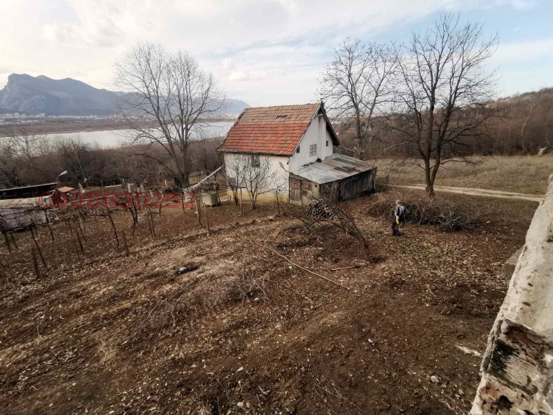 Продава КЪЩА, гр. Враца, Студентски град, снимка 4 - Къщи - 48293588