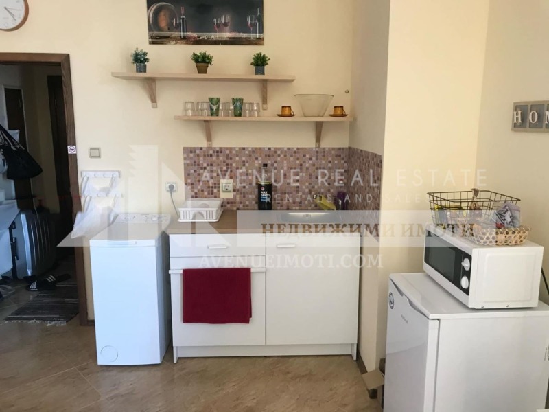 Myytävänä  Studio Burgasin alue , k.k. Slantšev brjag , 40 neliömetriä | 74745778 - kuva [2]