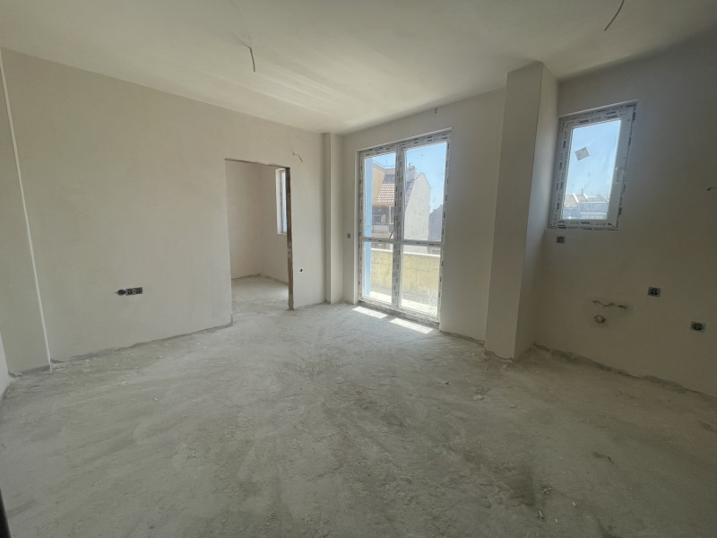 Продава  2-стаен град Варна , Погреби , 55 кв.м | 43976184