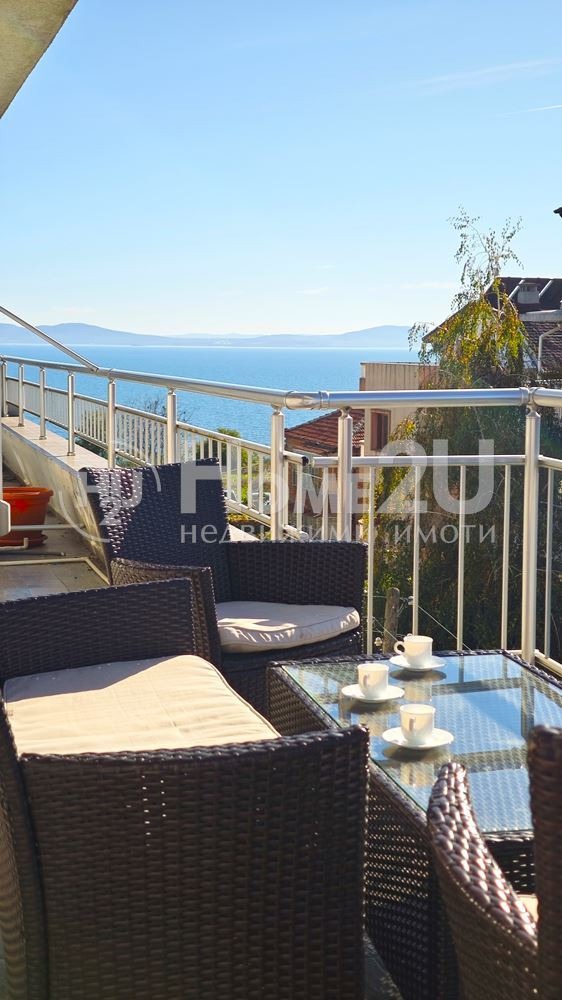 Продава 4-СТАЕН, гр. Бургас, Сарафово, снимка 2 - Апартаменти - 52246544