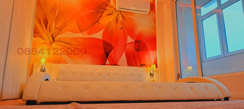 Продава 4-СТАЕН, гр. Добрич, Център