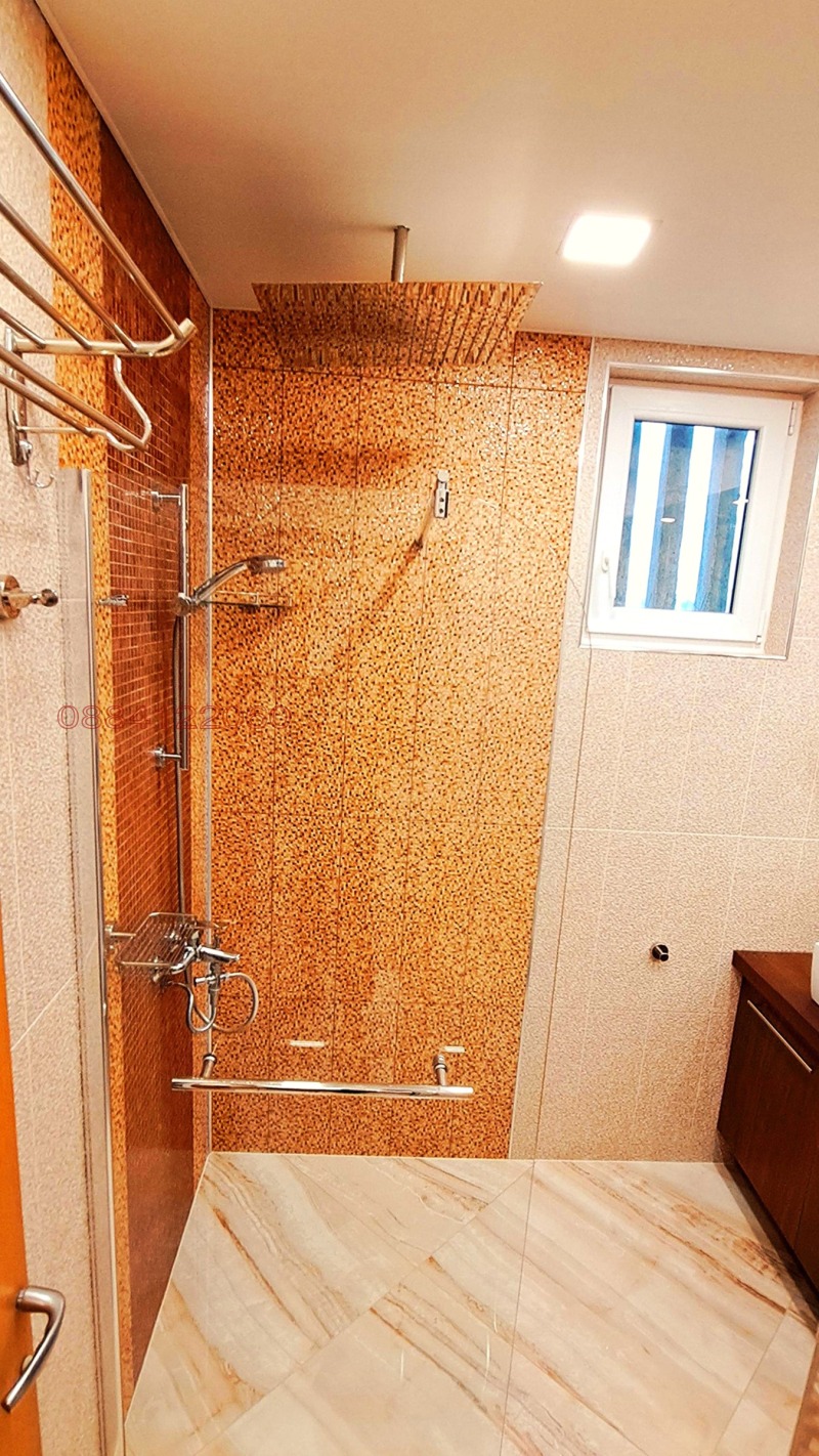 Продава 4-СТАЕН, гр. Добрич, Център, снимка 12 - Апартаменти - 52781274