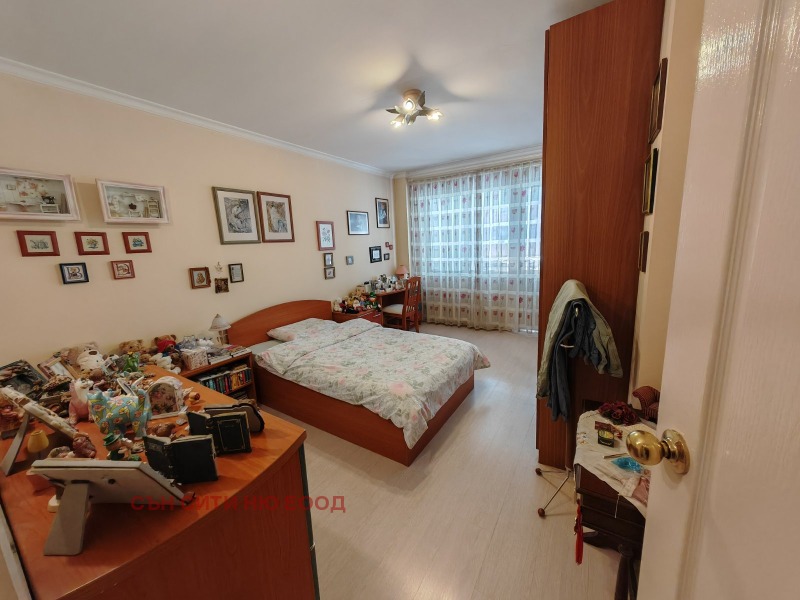 Продава  Многостаен град София , Хиподрума , 170 кв.м | 50980825 - изображение [9]