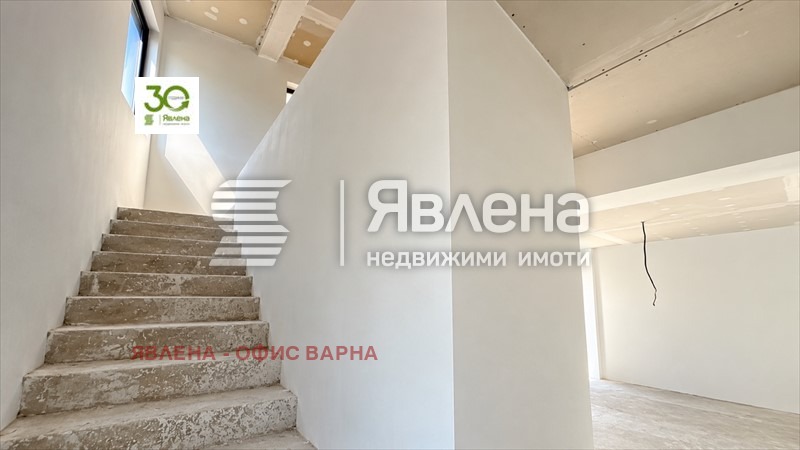 Продава КЪЩА, гр. Варна, Изгрев, снимка 10 - Къщи - 56319256