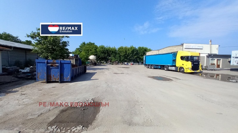 In vendita  Complotto Razgrad , Promishlena zona - Zapad , 3210 mq | 32043997 - Immagine [11]