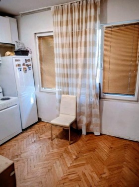2 makuuhuonetta Krasna poljana 2, Sofia