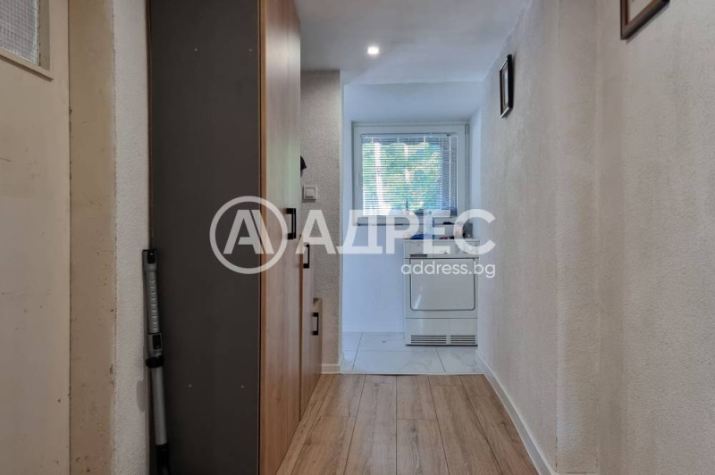 Продава ЕТАЖ ОТ КЪЩА, гр. София, гр. Банкя, снимка 8 - Етаж от къща - 52881846