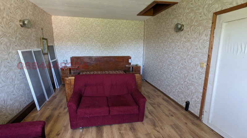 Продава КЪЩА, с. Методиево, област Добрич, снимка 16 - Къщи - 52784981