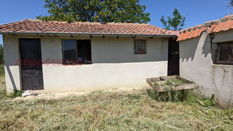 Продава КЪЩА, с. Методиево, област Добрич, снимка 6 - Къщи - 52784981