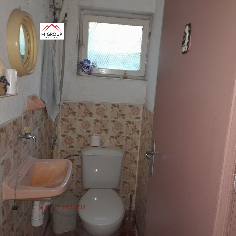Продава  Къща област Пловдив , с. Белащица , 300 кв.м | 41573508 - изображение [7]