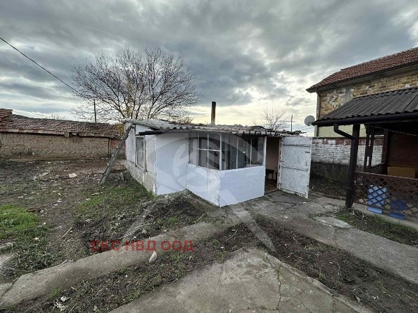Продава КЪЩА, с. Горна махала, област Пловдив, снимка 4 - Къщи - 52707352