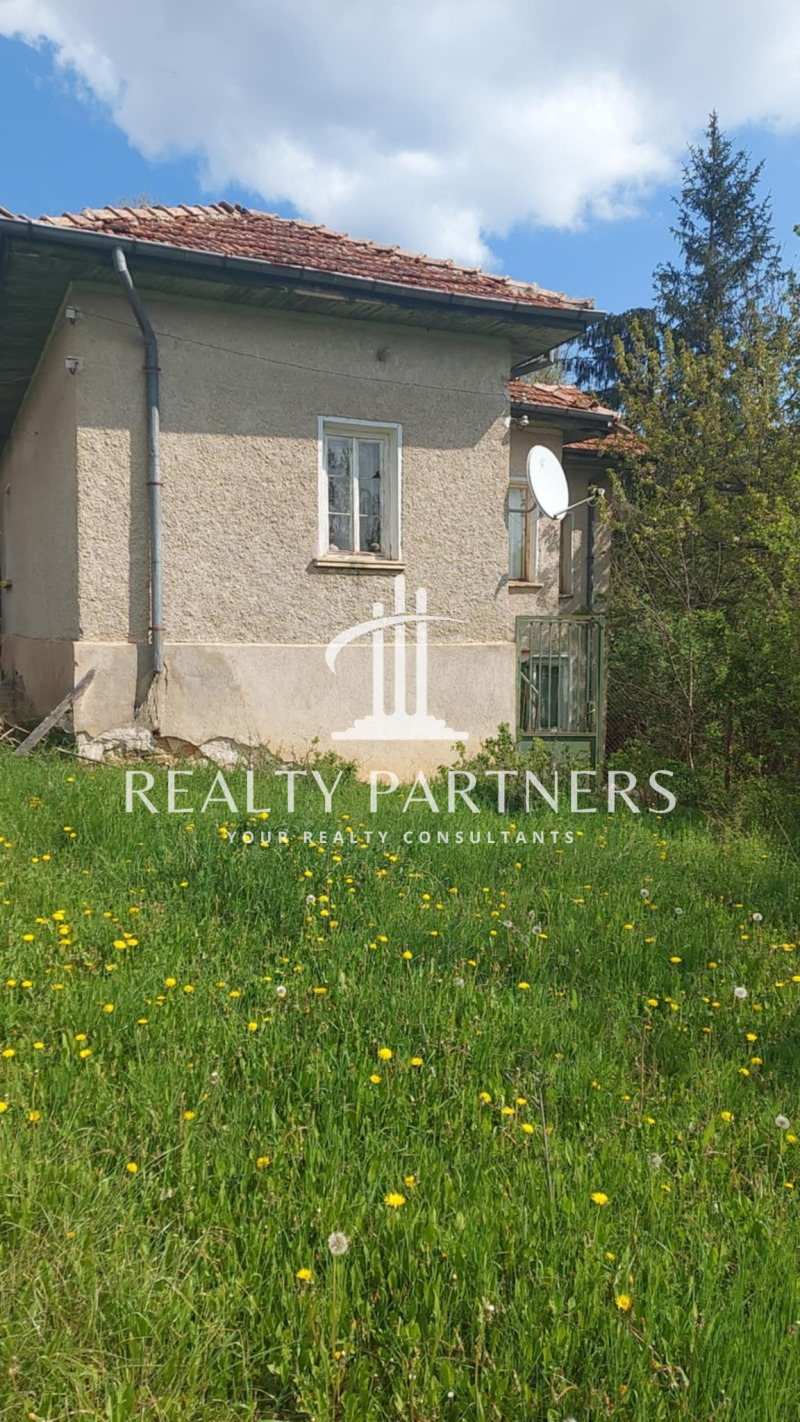 Продава КЪЩА, с. Туроковци, област Перник, снимка 2 - Къщи - 52720824