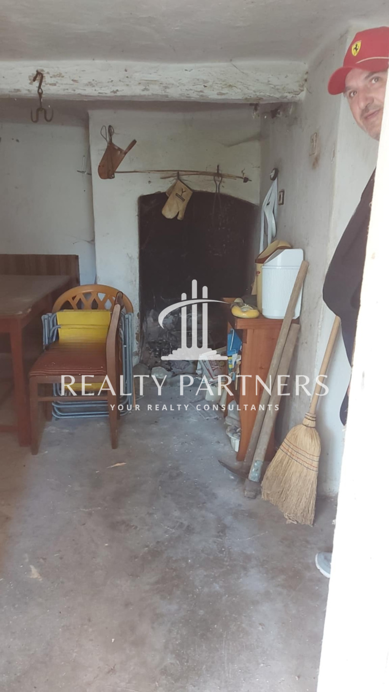 Продава КЪЩА, с. Туроковци, област Перник, снимка 4 - Къщи - 52720824