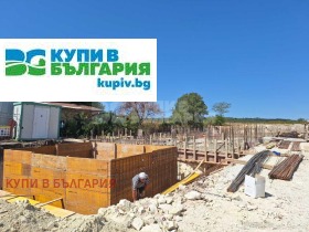 3-стаен град Варна, Аспарухово 7