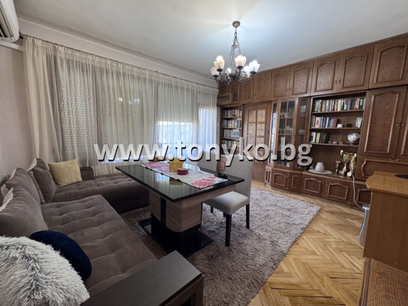 En venta  1 dormitorio Plovdiv , Jristo Smirnenski , 64 metros cuadrados | 94209536 - imagen [2]