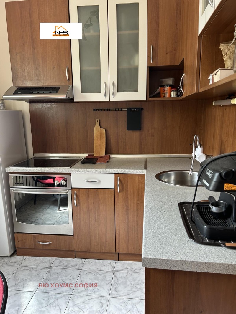 Продава 2-СТАЕН, гр. София, Гоце Делчев