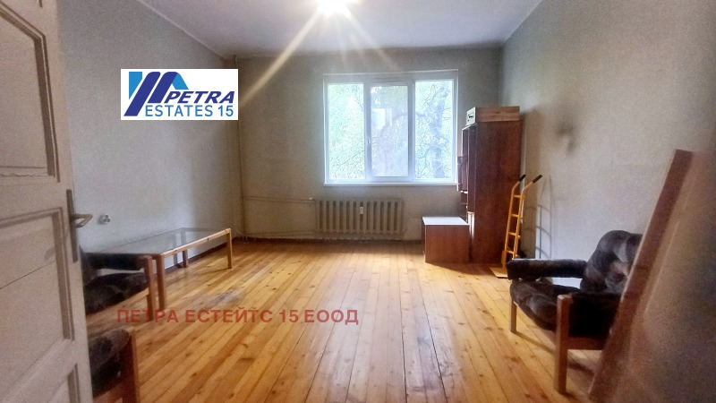 De vânzare  3 dormitoare Sofia , Țentâr , 125 mp | 89373283 - imagine [7]