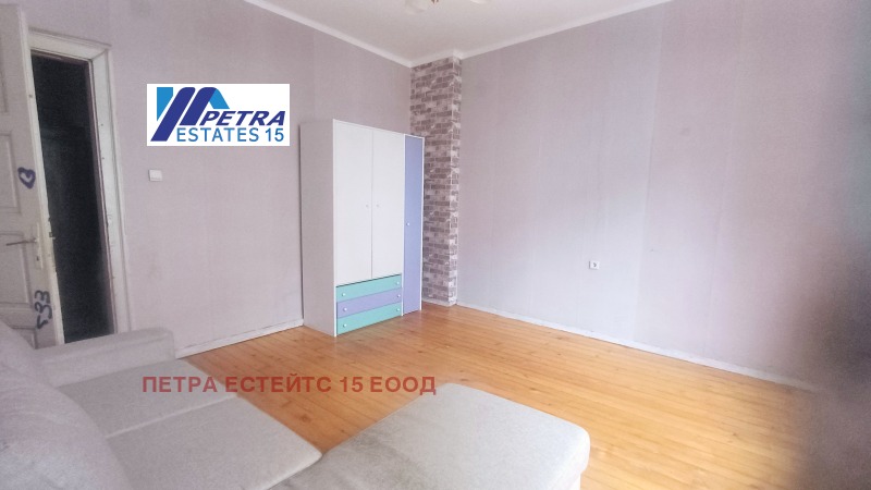 De vânzare  3 dormitoare Sofia , Țentâr , 125 mp | 89373283 - imagine [3]
