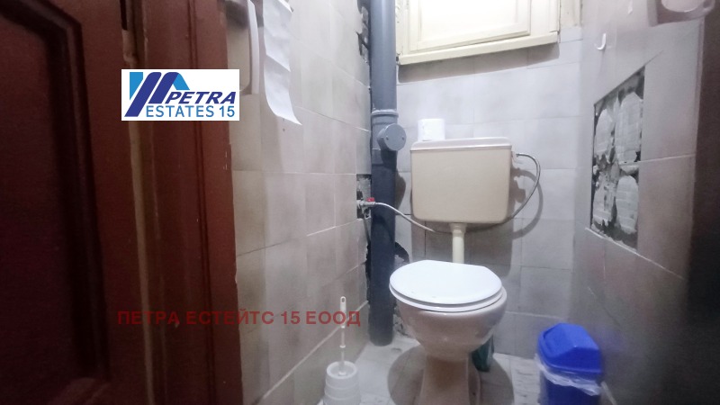 De vânzare  3 dormitoare Sofia , Țentâr , 125 mp | 89373283 - imagine [14]