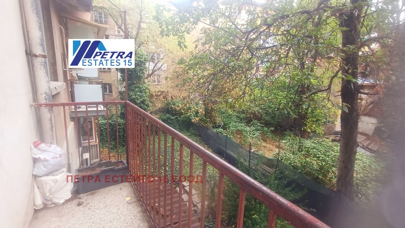 De vânzare  3 dormitoare Sofia , Țentâr , 125 mp | 89373283 - imagine [11]