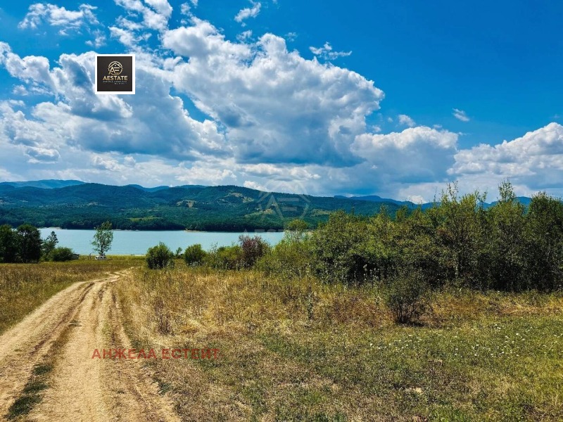 Продава  Земеделска земя област Ловеч , с. Голяма Желязна , 1600 дка | 90211348 - изображение [3]